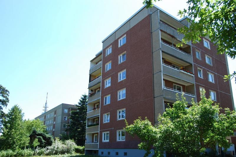 Wohnung Cottbus preiswerte Wohnung im Würfelhaus mit Balkon im Süde