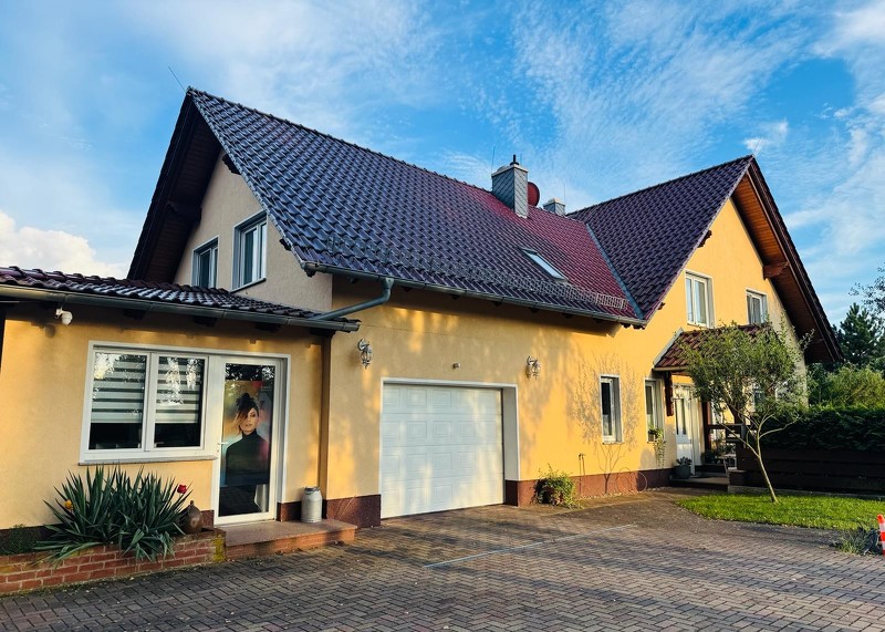 Hier passt alles: Hochwertiges Einfamilienhaus in Jämlitz zu verkaufen
